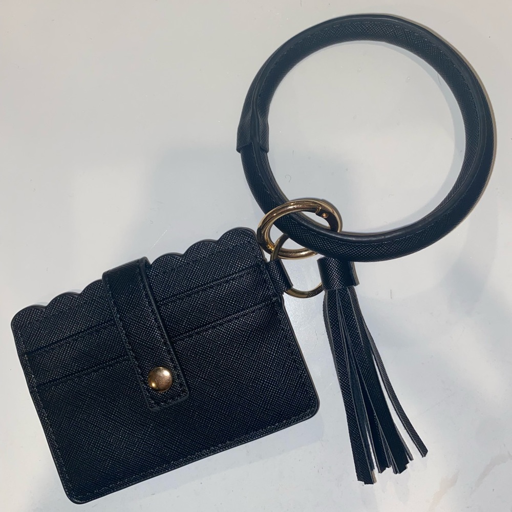 Francesca’s Black Card Case Wristlet